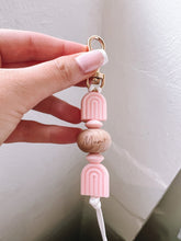 Load image into Gallery viewer, MUM CANDY BEADED KEYCHAIN
